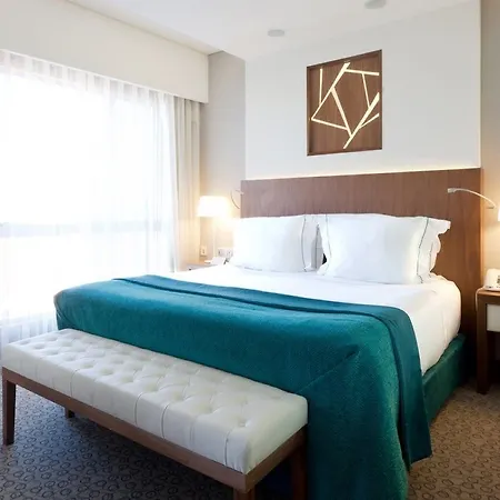 Epic Sana 5* Lisbon