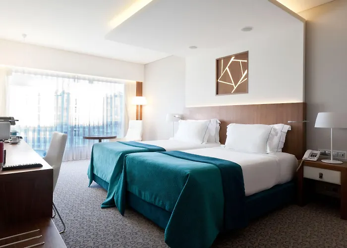 Hotel Epic Sana 5*